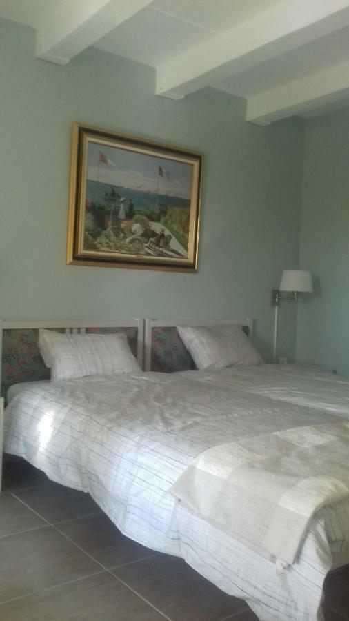 Suite Privé Chez Dunja Roumoules Extérieur photo